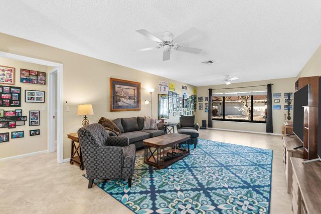 9760 Parkinsonia Tree Trail B, Boynton Beach, FL 33436