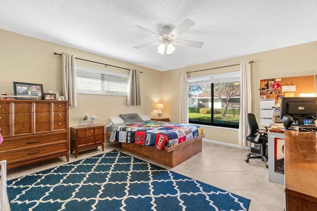 9760 Parkinsonia Tree Trail B, Boynton Beach, FL 33436