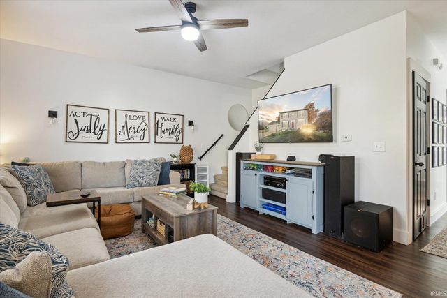 25715 Burrow Trail, South Bend, IN 46628