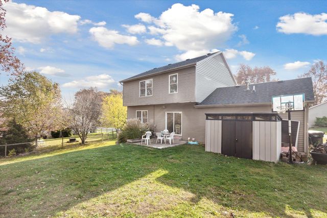 25715 Burrow Trail, South Bend, IN 46628