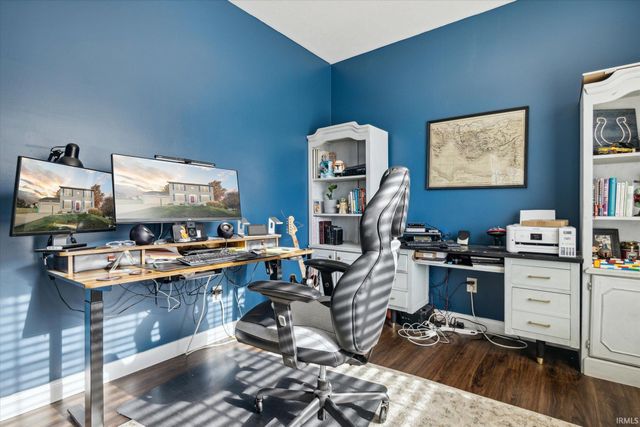 25715 Burrow Trail, South Bend, IN 46628