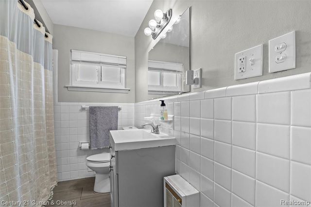 31741 Lonnie Boulevard, Westland, MI 48185