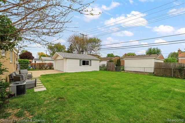 31741 Lonnie Boulevard, Westland, MI 48185
