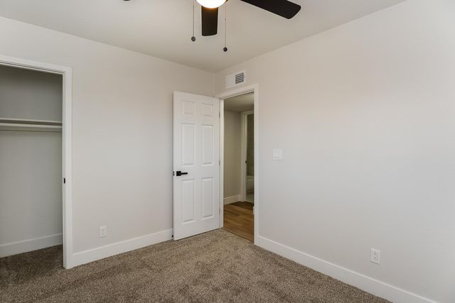 548 W Elena Avenue, Mesa, AZ 85210