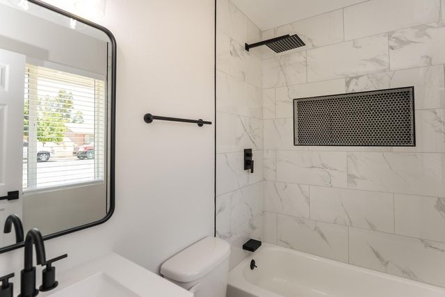 548 W Elena Avenue, Mesa, AZ 85210