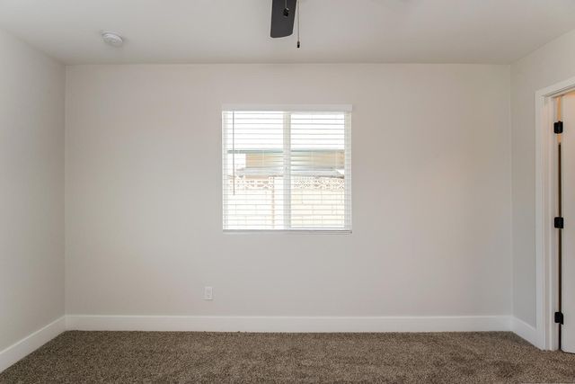 548 W Elena Avenue, Mesa, AZ 85210