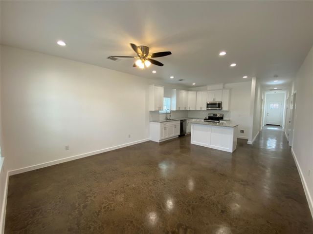 104 E Forest Avenue, Sherman, TX 75090