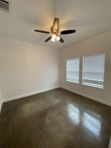 104 E Forest Avenue, Sherman, TX 75090
