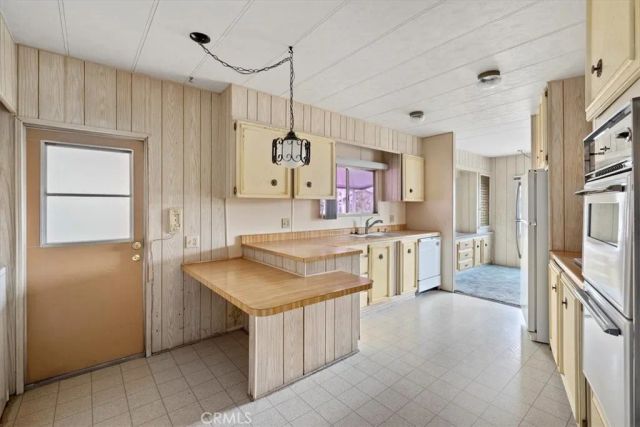 54999 Martinez Trail 107, Yucca Valley, CA 92284