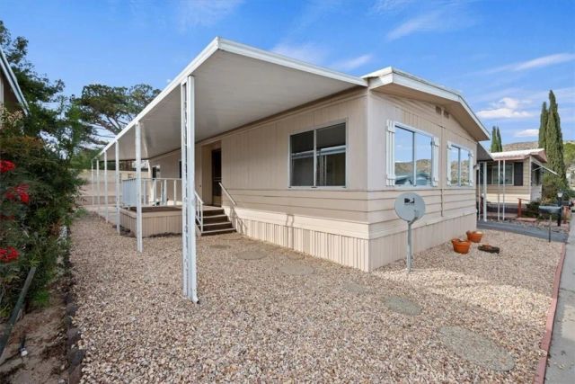 54999 Martinez Trail 107, Yucca Valley, CA 92284