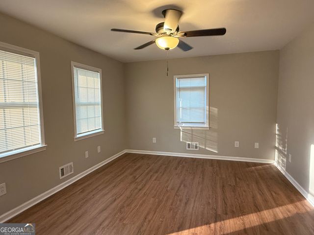 7161 Pine Street, Jonesboro, GA 30236