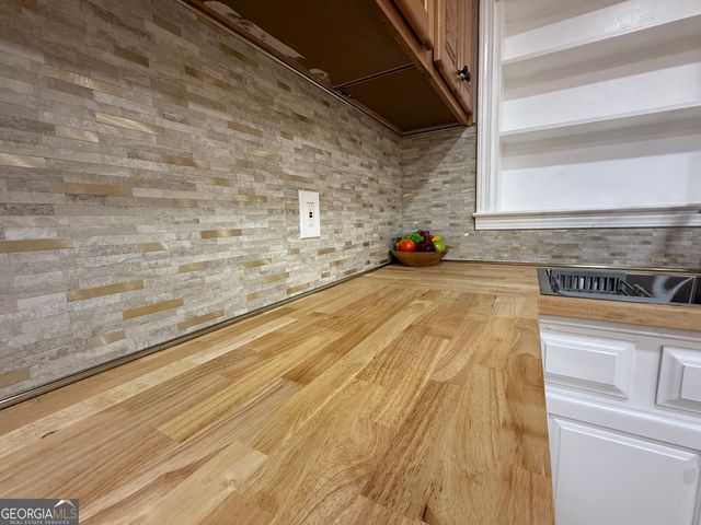 7161 Pine Street, Jonesboro, GA 30236