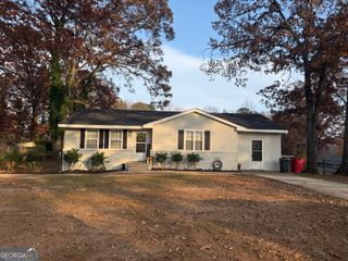 7161 Pine Street, Jonesboro, GA 30236