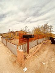 6570 Manzanita Avenue, 29 Palms, CA 92277