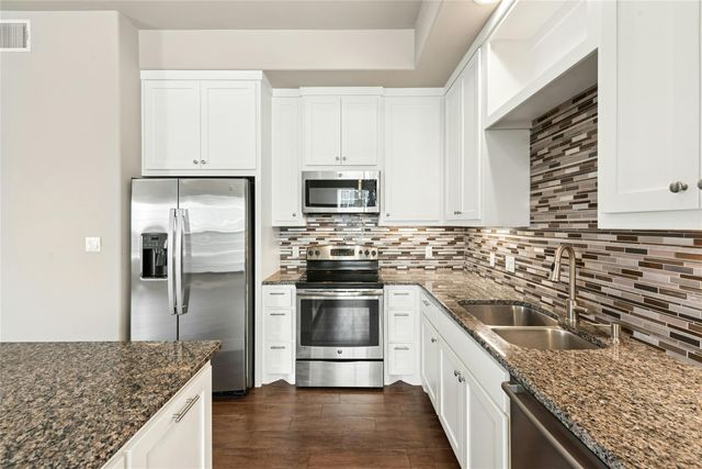 4301 Mansfield Dam RD 2101, Austin, TX 78734