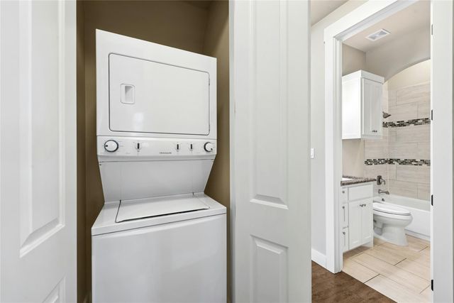 4301 Mansfield Dam RD 2101, Austin, TX 78734