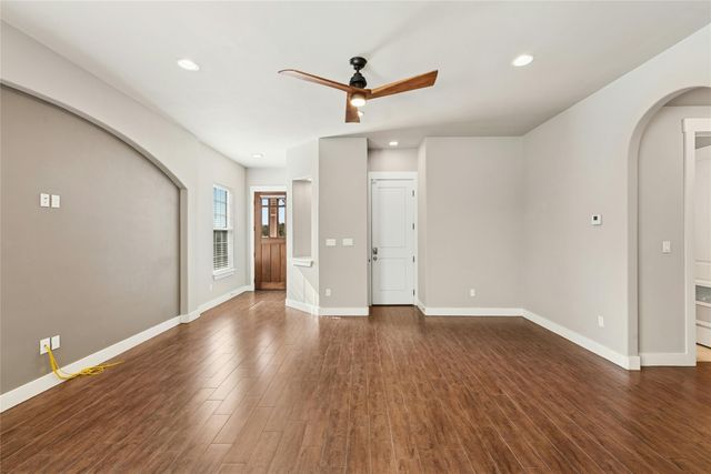 4301 Mansfield Dam RD 2101, Austin, TX 78734