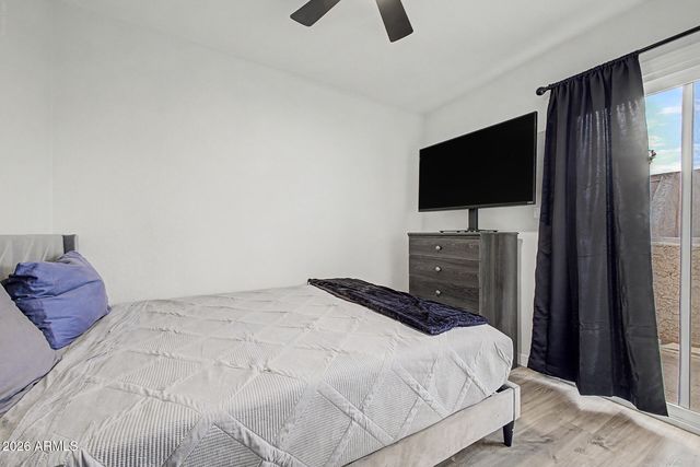 1342 W EMERALD Avenue 224, Mesa, AZ 85202