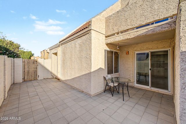 1342 W EMERALD Avenue 224, Mesa, AZ 85202