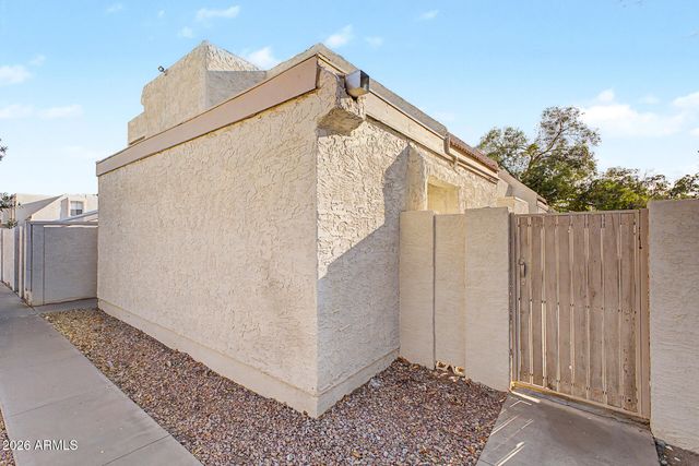 1342 W EMERALD Avenue 224, Mesa, AZ 85202