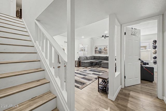 1342 W EMERALD Avenue 224, Mesa, AZ 85202