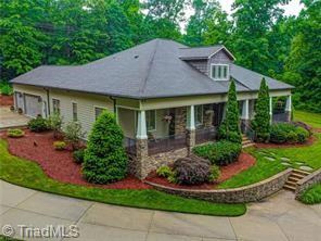 397 Curry Road, High Point, NC 27265