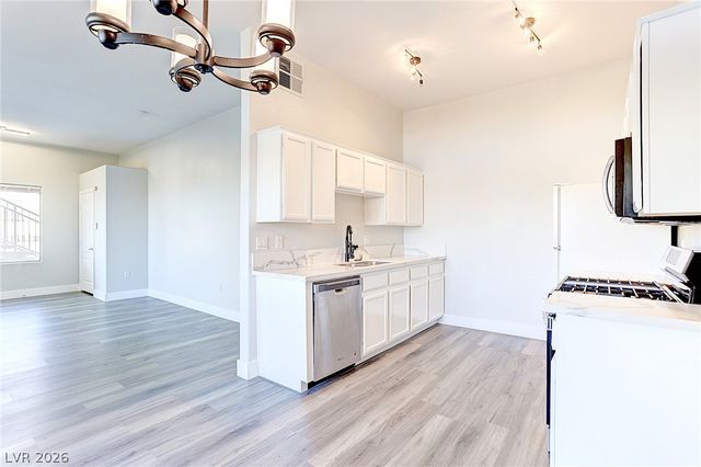 2305 West Horizon Ridge Parkway 3714, Henderson, NV 89052