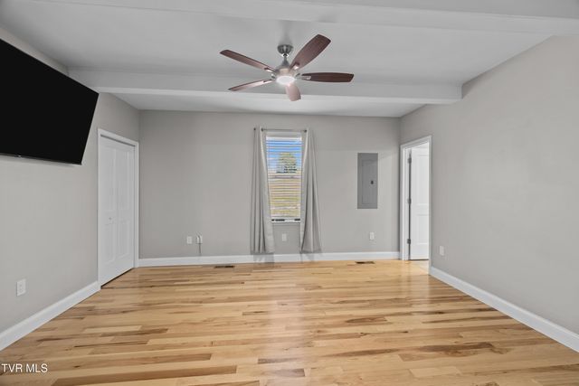 215 Woodbine Avenue, Bulls Gap, TN 37711