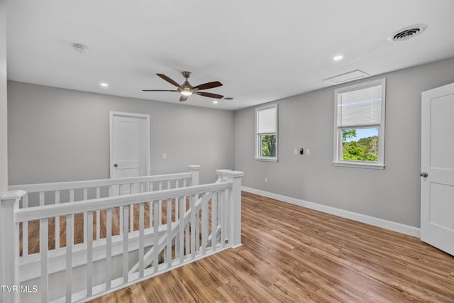 215 Woodbine Avenue, Bulls Gap, TN 37711