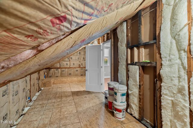 215 Woodbine Avenue, Bulls Gap, TN 37711