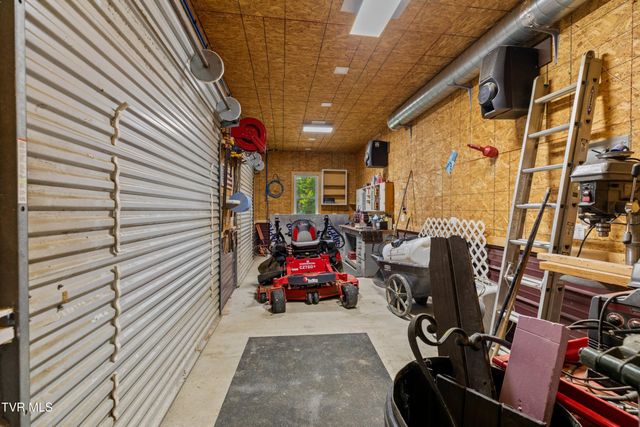 215 Woodbine Avenue, Bulls Gap, TN 37711