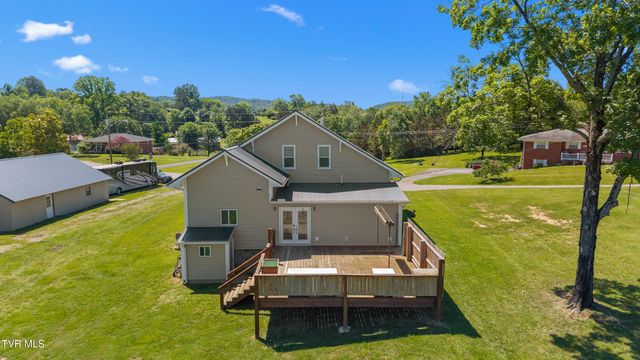 215 Woodbine Avenue, Bulls Gap, TN 37711