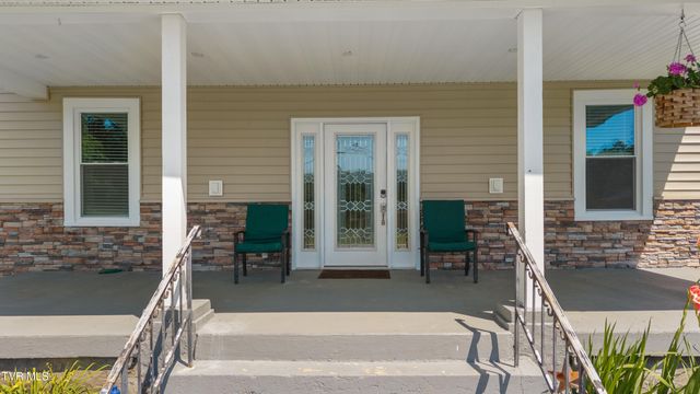 215 Woodbine Avenue, Bulls Gap, TN 37711