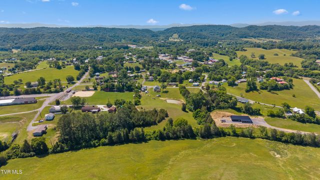 215 Woodbine Avenue, Bulls Gap, TN 37711