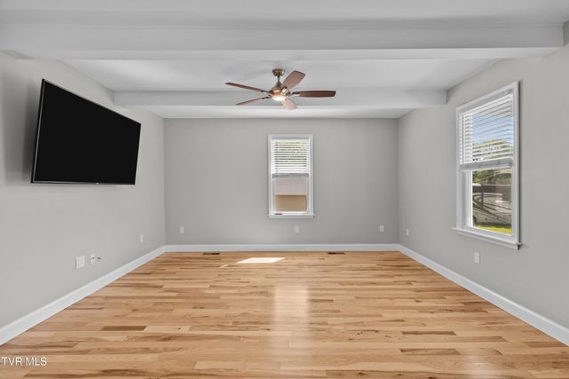 215 Woodbine Avenue, Bulls Gap, TN 37711