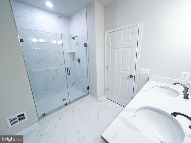 111 HEIRLOOM WAY, Winchester, VA 22603