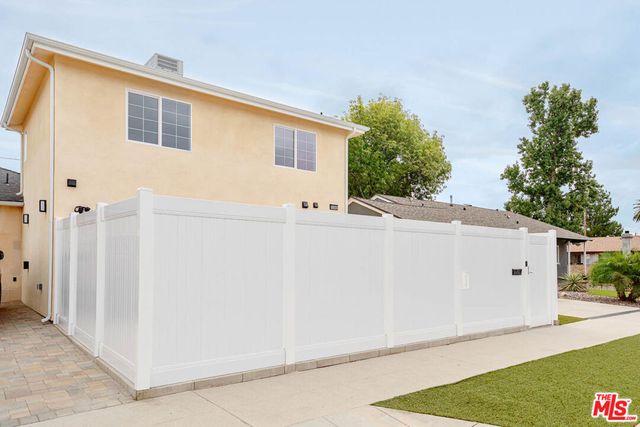 11342 Danube Avenue, Granada Hills, CA 91344