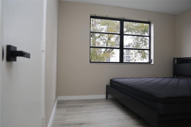 2228 N Cypress Bend Drive 407, Pompano Beach, FL 33069