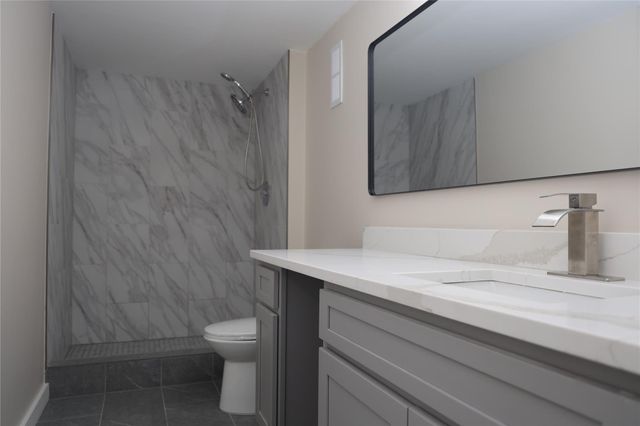 2228 N Cypress Bend Drive 407, Pompano Beach, FL 33069