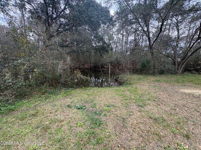 2417 Robertsdale Road, Gautier, MS 39553