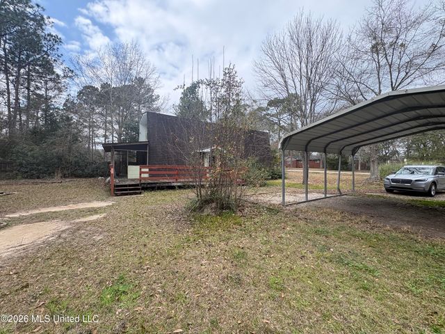 2417 Robertsdale Road, Gautier, MS 39553