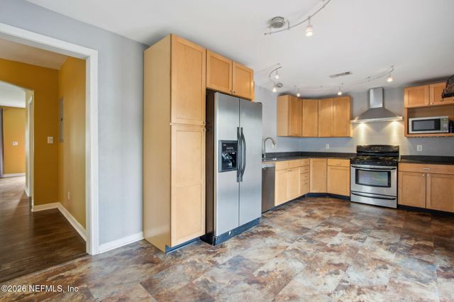 4649 CAMBRIDGE Road, Jacksonville, FL 32210