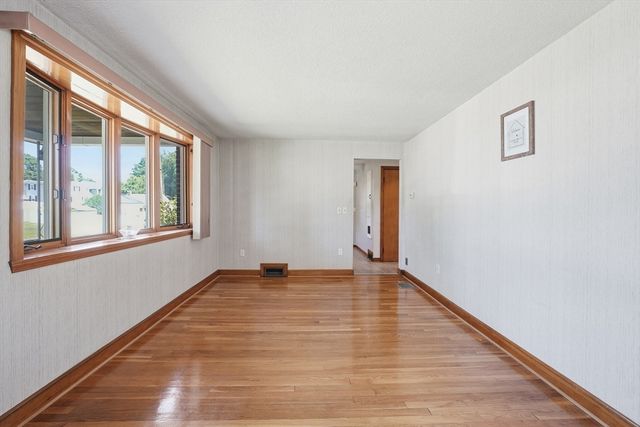 88 Roy Street, Ludlow, MA 01056