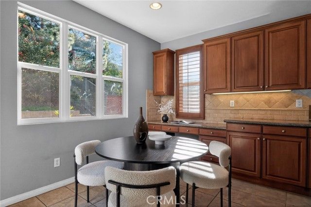 1575 Clifftop Ave, San Marcos, CA 92078