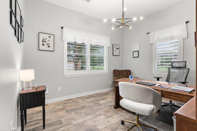 2502 Parrot Shell Lane, Richmond, TX 77406
