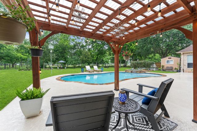 2502 Parrot Shell Lane, Richmond, TX 77406