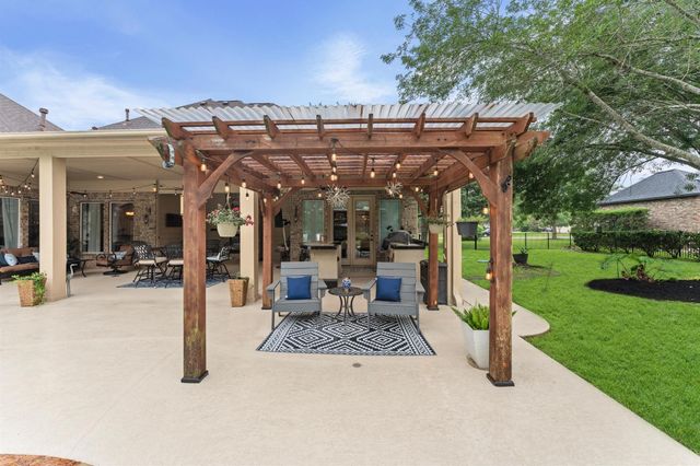 2502 Parrot Shell Lane, Richmond, TX 77406