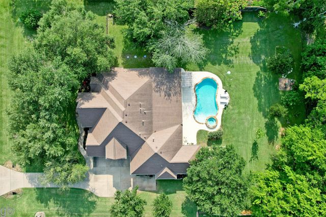 2502 Parrot Shell Lane, Richmond, TX 77406