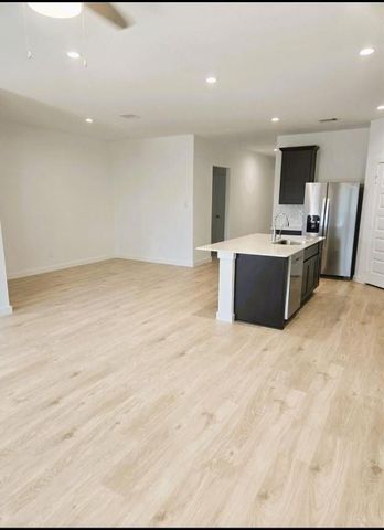 1203 Via Sacra Drive, Richmond, TX 77406