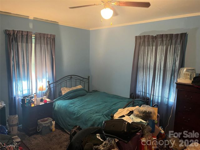 2618 Roslyn Avenue, Charlotte, NC 28208